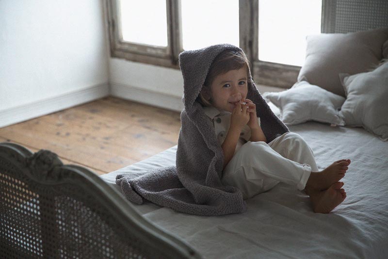 hooded blanket 2 ice grey | ギフト・スタイ・出産祝いのMARLMARL ...